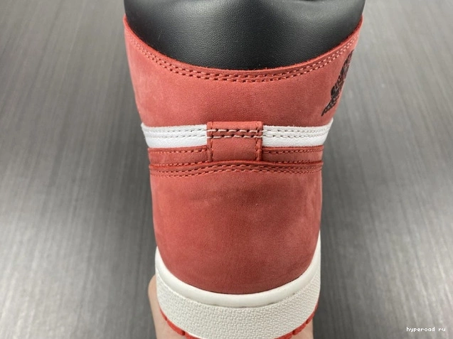 Air 1 Retro 555088-112 Track Red Jordan High 0822